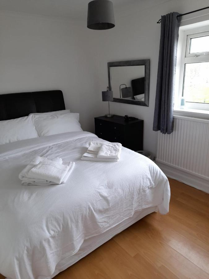 Quiet 3 Bed Close To The A1 นิวตัน เอย์คลิฟฟ์ ภายนอก รูปภาพ